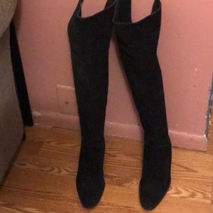 Adrienne Vittadini Black Suede Knee High boots 8